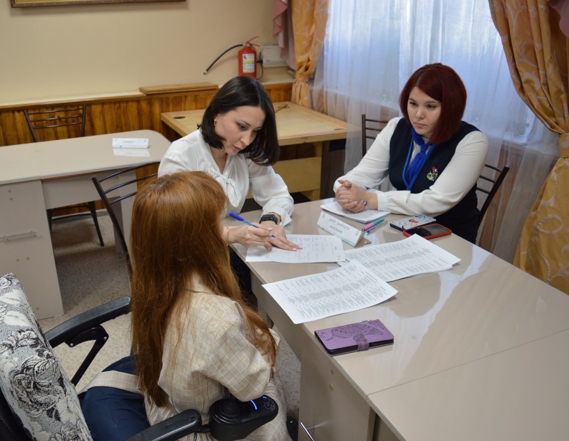 «Инвалидлар җәмгыяте»нә кадрлар үзәгенең консультациягә чыгуы